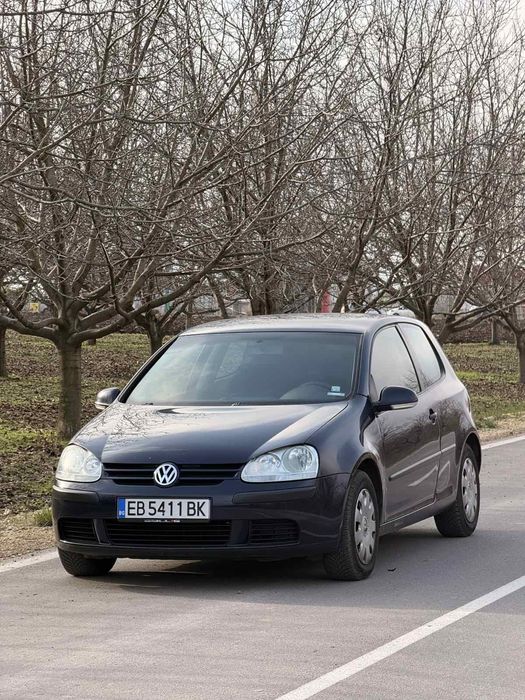 VW Golf 1.4 Перфектен!

1.4i Перфе

1.4i Перфектен