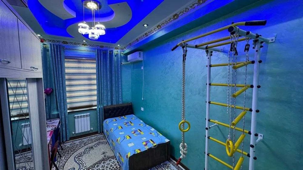 Duplex Ijara 5 xona Mashina bozor oldida