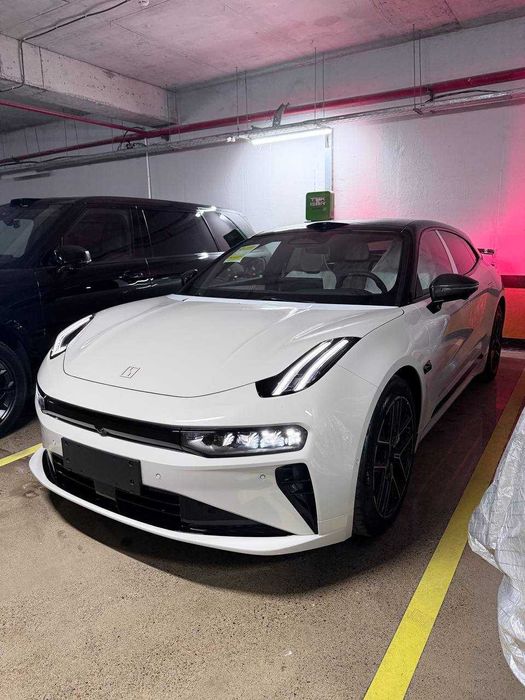 ZEEKR 001 год 2026 Рестайлинг в наличии (кредит бор)