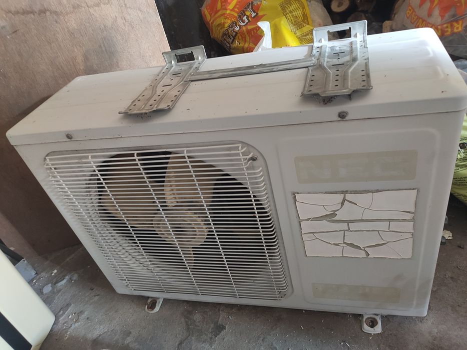 Климатик NEO в добро състояние