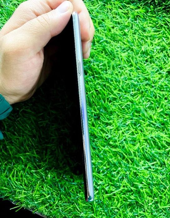 S10 5G  holati tinniq aybi yoq 256 gb pamit