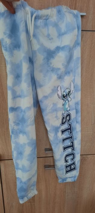 Pantaloni fete Stitch (10-11 ani)