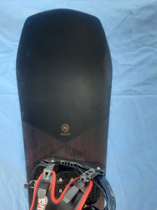 Сноуборд NIDECKER AXIS с автомати 162см.