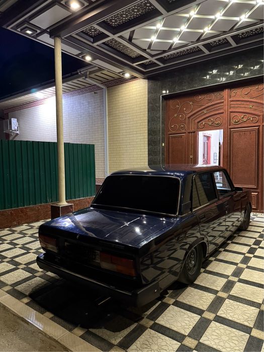 LADA  2107  yili 2011
