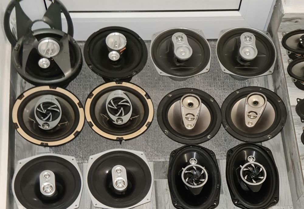 Difuzoare auto. Hifonics, Pioneer, JVC