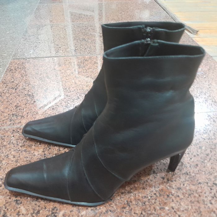 Ботинки женские кожанные