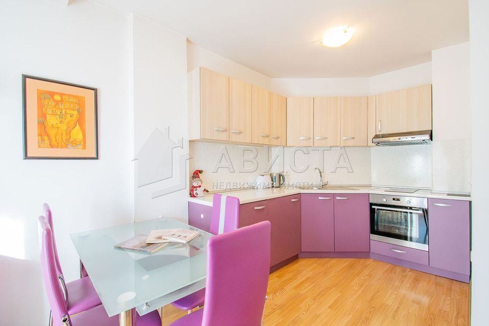 Продава се Двустаен апартамент в София, Център - 54 кв.м за 2456 €/кв.м - Снимка #1