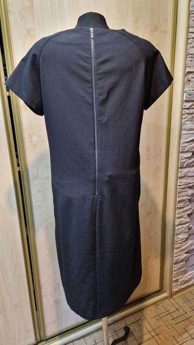 Продам классическое платье NEXT