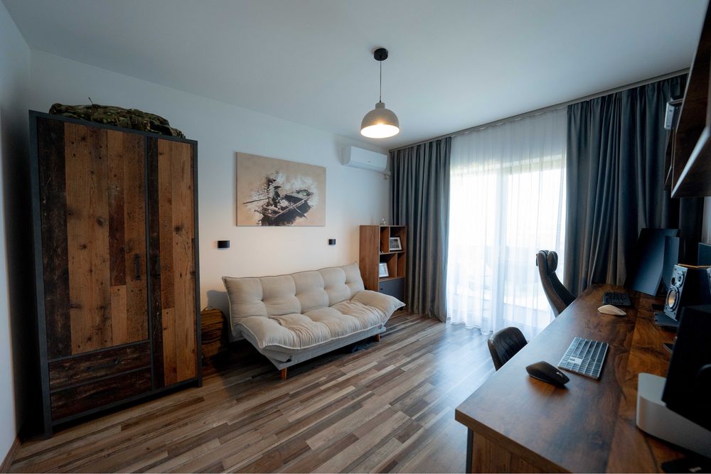 Apartament cu 3 camere de inchirat