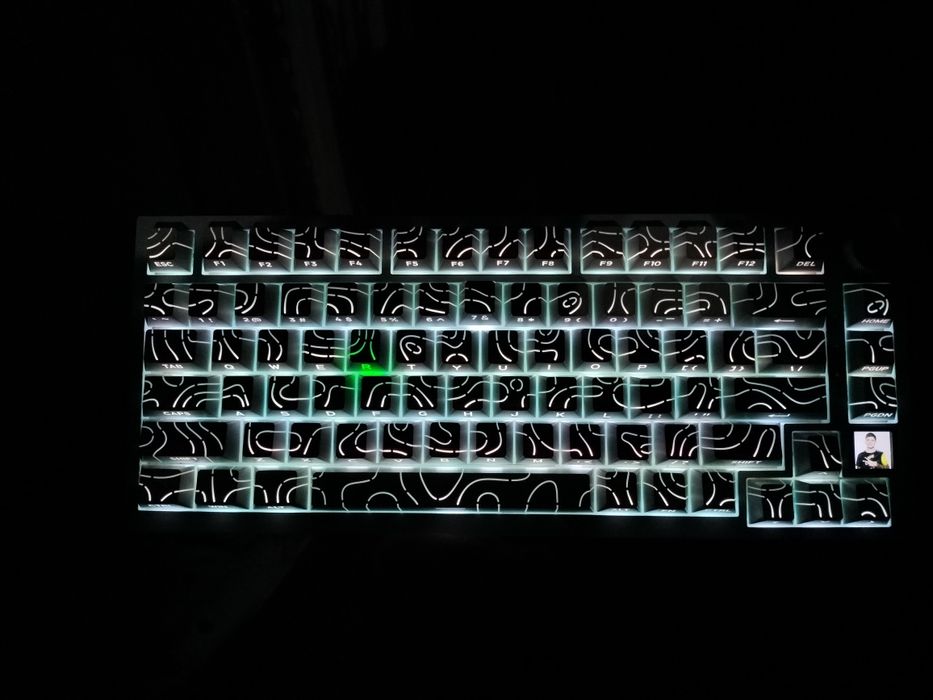 Продам клавиатуру Ajazz AK820 pro