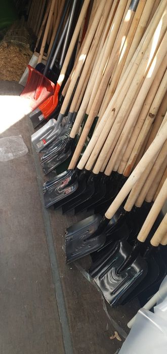 Хозяйственный инвентарь в ассортименте