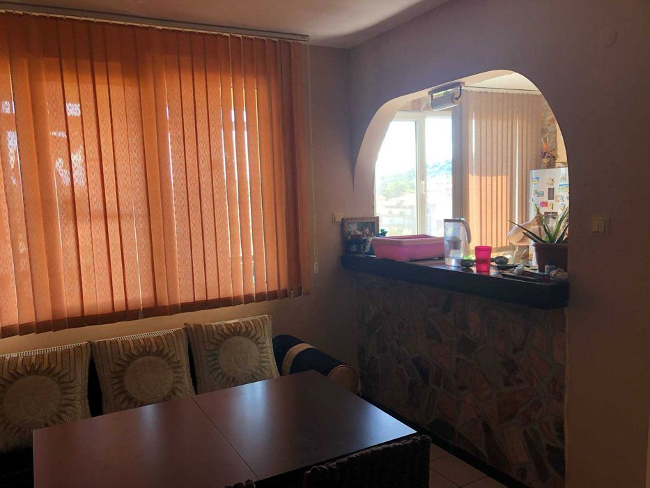 Продава се Тристаен апартамент в Монтана, Идеален център - 105 кв.м за 1652 €/кв.м - Снимка #6