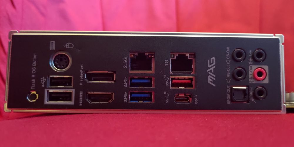 Ryzen 7 5800X и дъно MSI B550 Tomahawk / опции 16GB 32GB 64GB RAM SSD