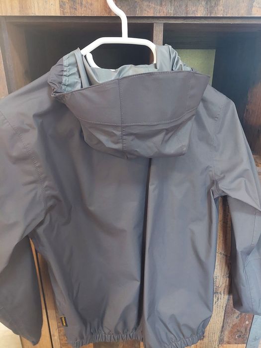 Ветровка ,Дъждобран