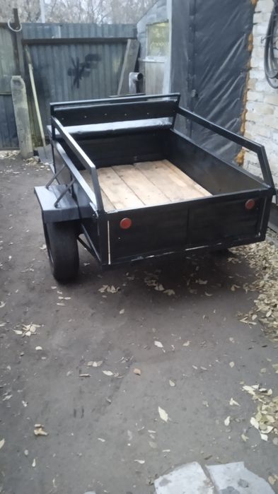 Продам прицеп новый