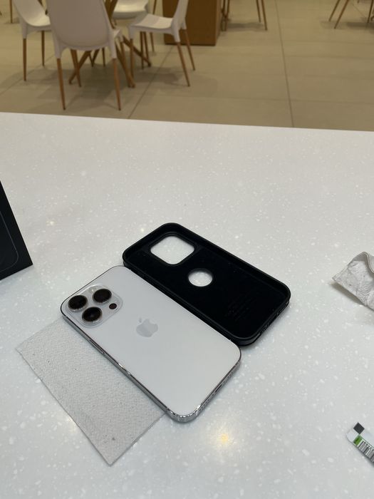 Продается Айфон 14 про