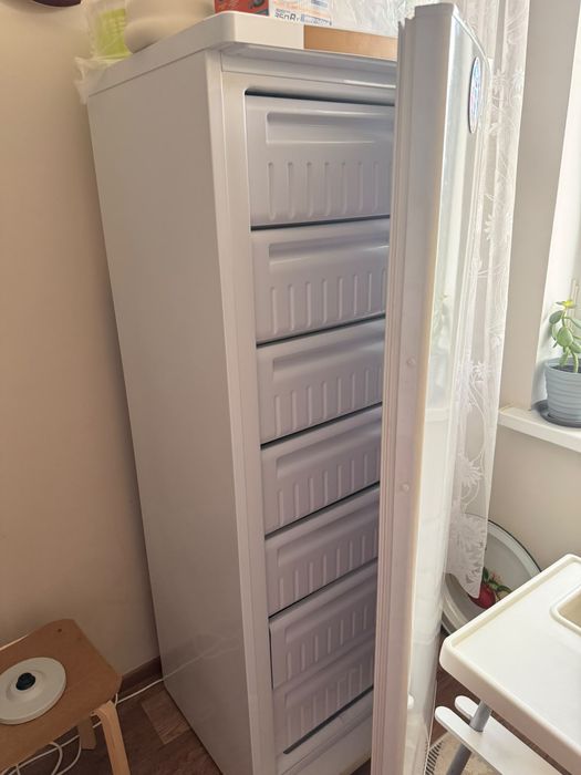 Морозильник Indesit