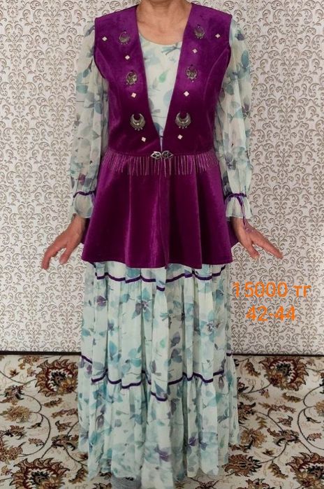 Платья на размер 42-44