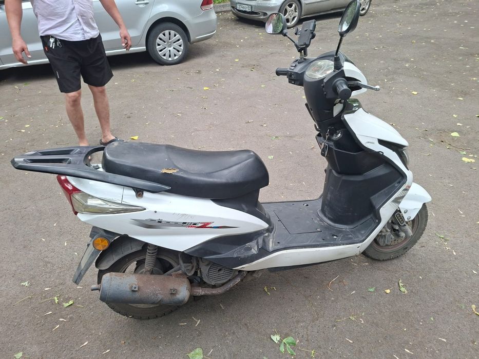 Продам скутер М 8