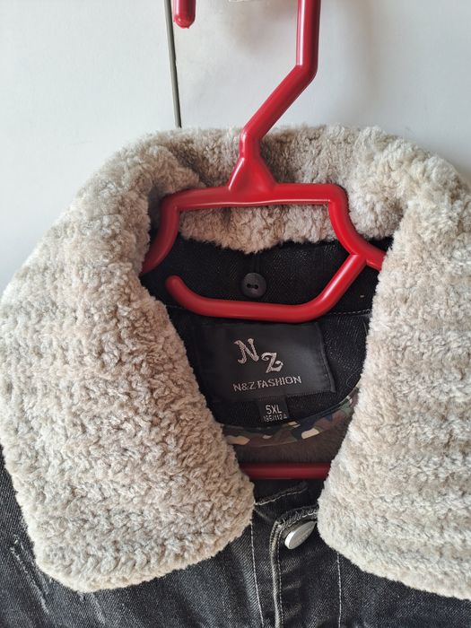 Продам джинсовый куртку