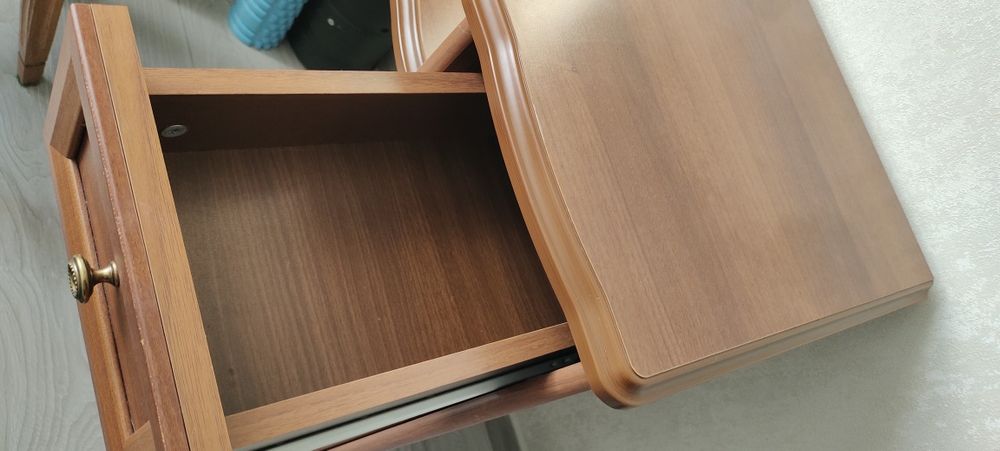 Туалетный столик