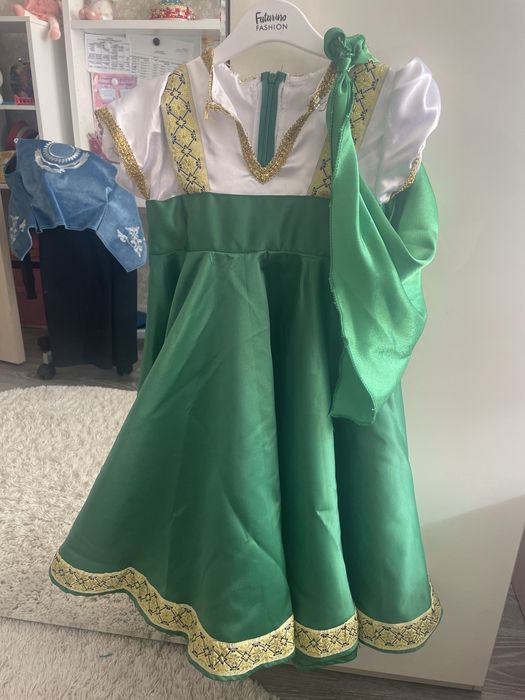 Продам  народный костюм