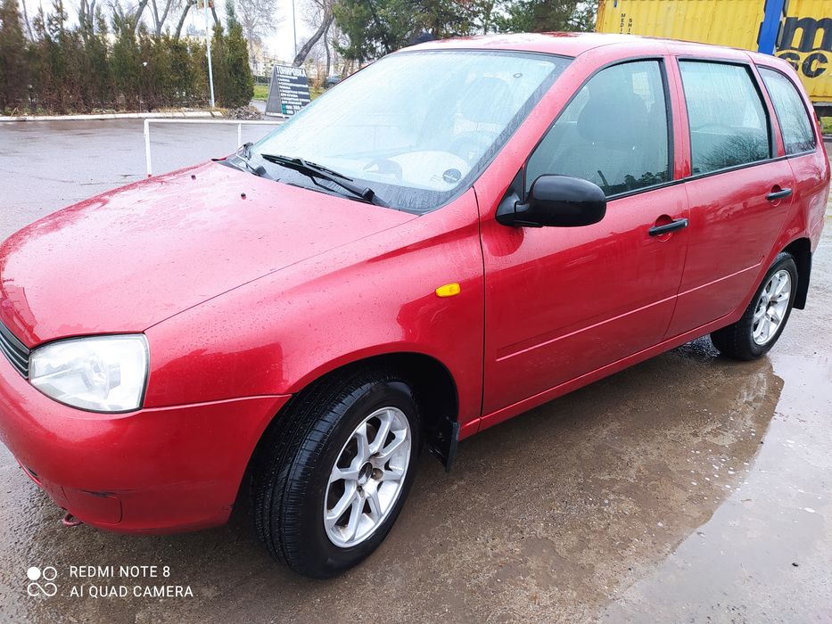 Lada kalina sotiladi