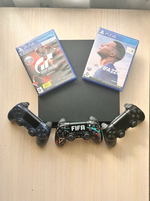 СРОЧНО PS4 slim 1tb