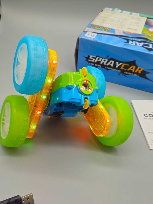 RC каскадьорска кола spray ефект, 2.4GHz, 360° въртене, двойно лице!