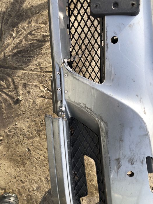 Предна броня Mercedes E klass AMG 2011