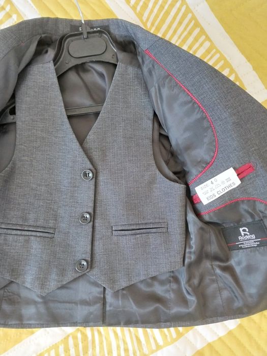 Продам костюм на мальчика