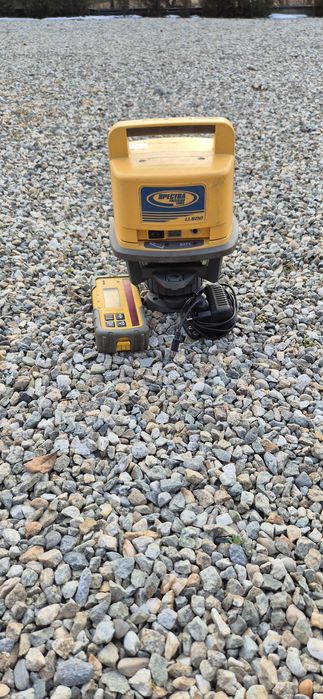 Nivela laser rotativa Spectra LL500