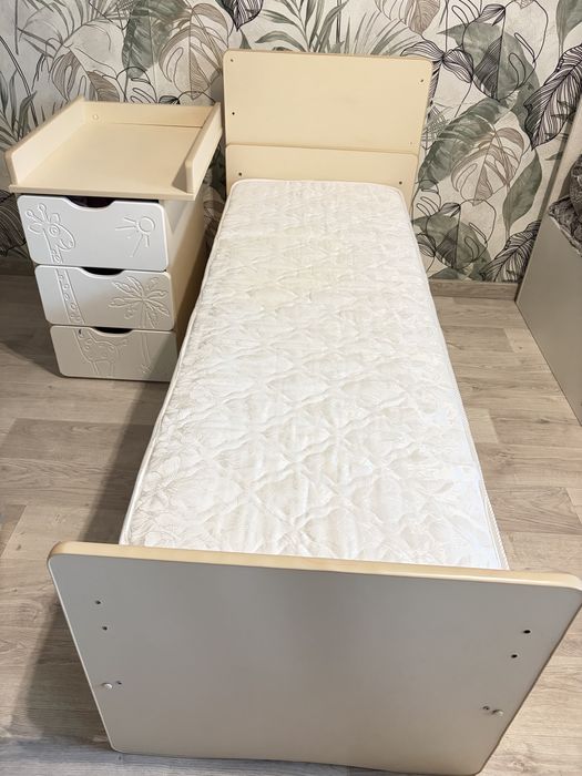 Кровать детская трансформер 0-12 лет