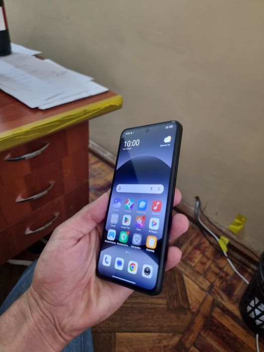Redmi note 14 8/128gb ideal ochilmagan usta kurmagan aybi yuq tozza