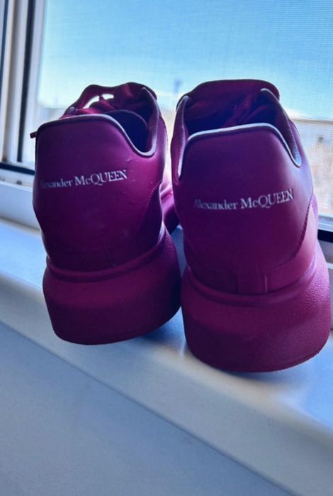 Adidași Alexander McQueen