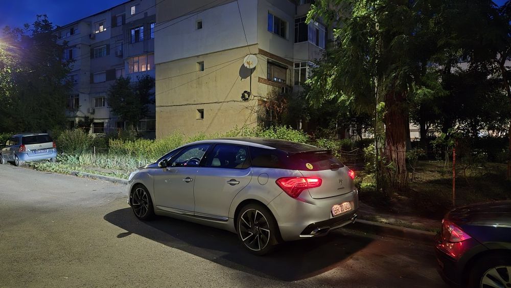 Citroen DS5 2.0 HDi | SportChic | 2012 | Denon