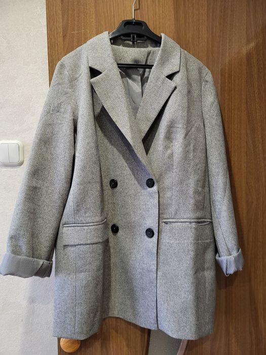 Продам пиджаки за оба 10 тыс