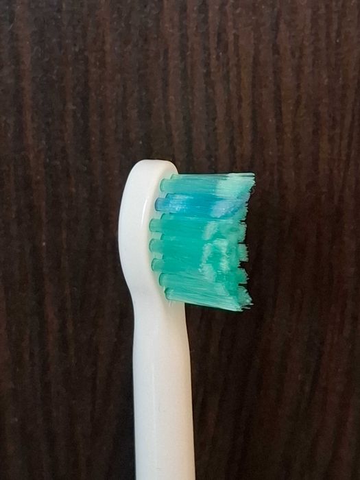 Накрайници/Детски Резервни глави за ел. четка за зъби Philips Sonicare, и накрайник за ПОЧИСТВАНЕ на ЕЗИКА Philips Sonicare TongueCare+ Т1