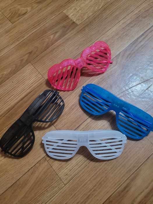 Очки карнавальные (4 расцветки)