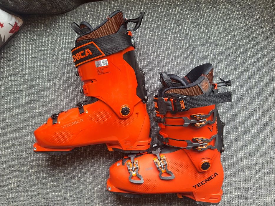 Продавам ски обувки Tecnika Cochise 130