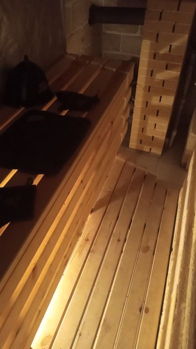 Баня  на  даче .