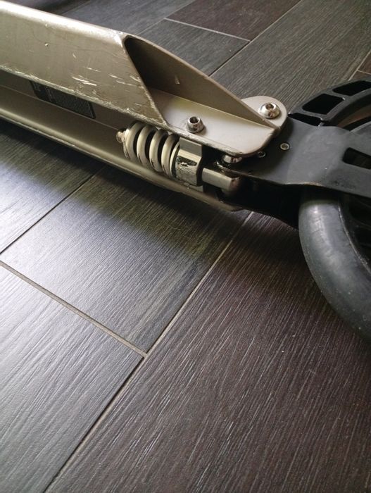 Trotineta Oxelo 7town suspensie