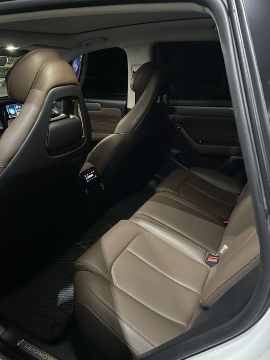 Leapmotor c11 dual mator