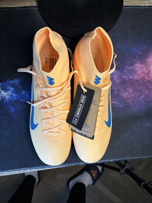 Ghete de fotbal Nike Killian