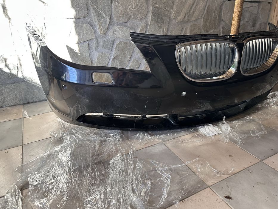 Предна броня комплект с халогени и пластмаси за Е60/61