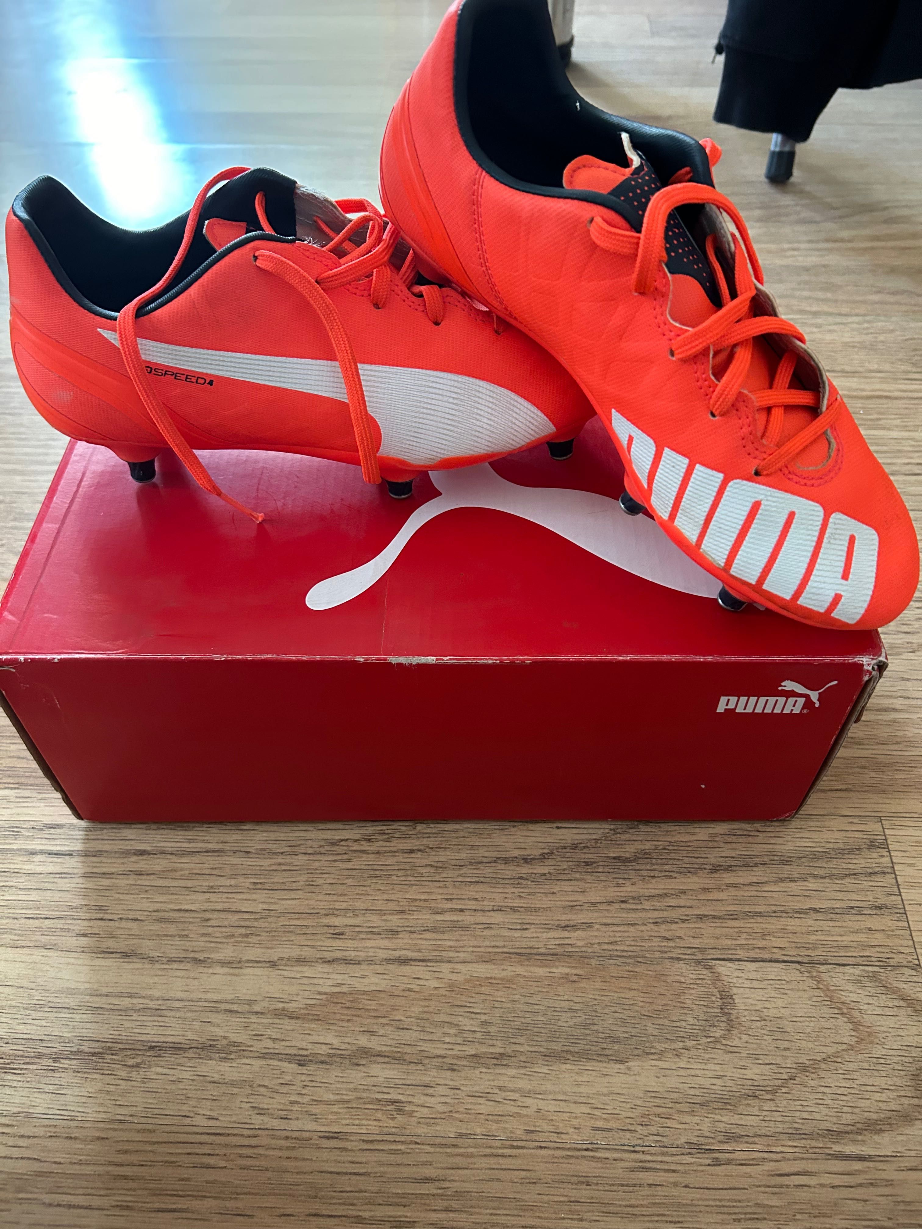 Ghete de fotbal Puma EvoSpeed 4 FILET Ilfov Voluntari OLX.ro