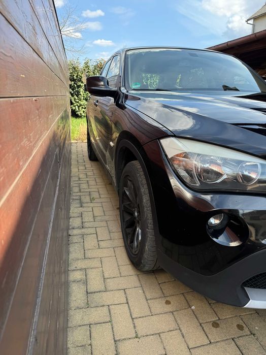 BMW X1 18d xDrive (4x4)