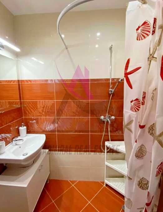 Дава се под наем Двустаен апартамент в Варна, Гръцка махала - 60 кв.м за 550 € - Снимка #3