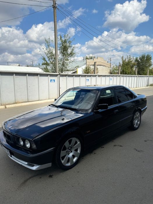 Продам Бмв 520 автомат