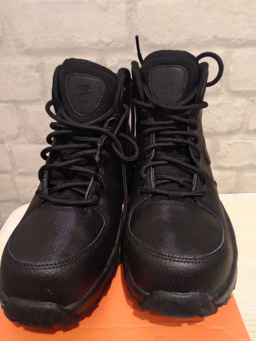 Adidasi Nike marimea 39